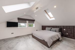 Photo 25- click for photo gallery